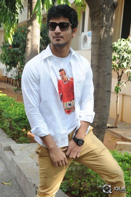 Shankarabharanam-Movie-Release-Press-Meet